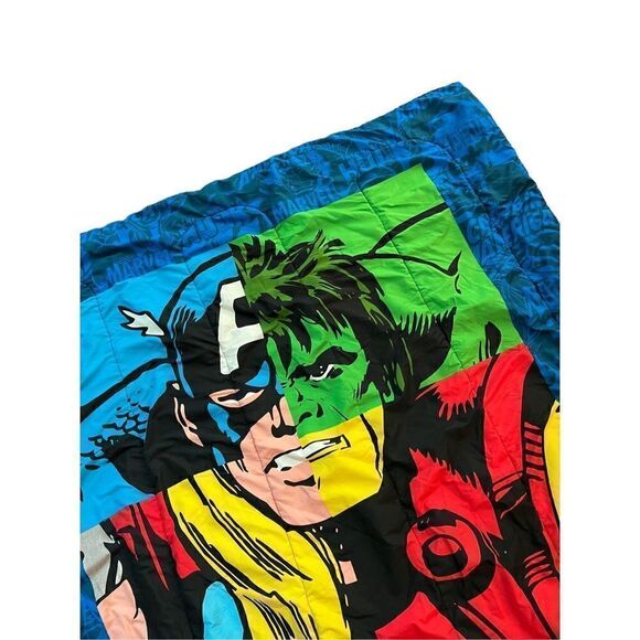 Marvel Comics Good Guys Twin lightweight comforter - Picture 2 of 7